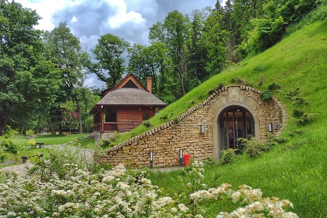 Bucovina Painted Monasteries & Transylvania Tour: 4-Day Private - Is This Bucovina and Transylvania Private Tour Good Value?