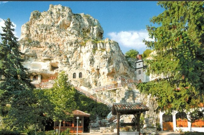 Bulgaria -Private Tour- Basarbovo, Arbanasi, Veliko Tarnovo - Tsarevets Fortress: royal power on a hill above the Yantra River