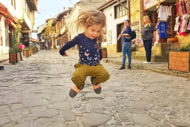 Bulgaria -Private Tour- Basarbovo, Arbanasi, Veliko Tarnovo - Guides, pace, and small details that make the day feel smooth