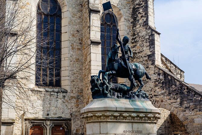 Cluj-Napoca: 2.5-Hour Guided Walking Tour - Stop 2: Catedrala Sfantul Mihail and Union Square’s story in stone