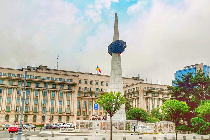 Communism Investigation Private Tour - Palace of Parliament: outside viewing of the People’s House