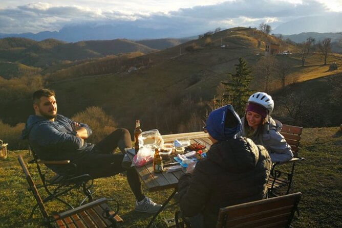 Cycling in Transylvania: Vulcan, Holbav, Cristian. - The paved run to Vulcan, then a 4 km twisting climb toward Holbav