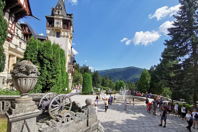 Day trip from Bucharest to Brasov, Peles & Dracula's Castle - Why this Bucharest to Brasov castle day feels worth it