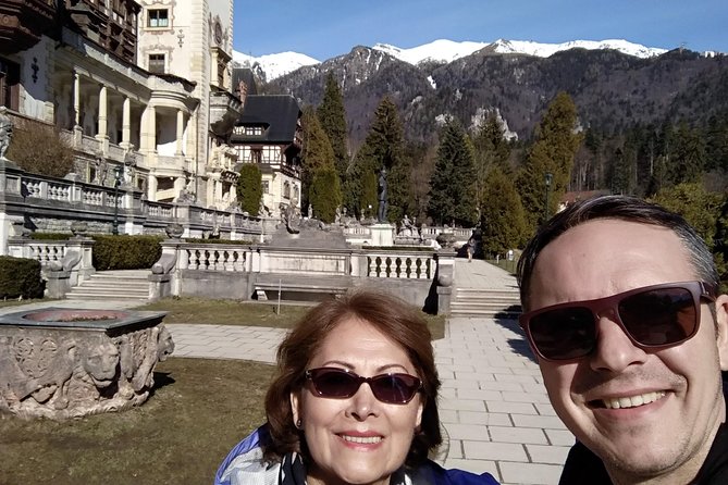 Day Trip from Bucharest to Dracula Castle, Brasov and Peles Castle Sinaia - Bran Castle, Dracula Castle style: museum visits plus the open-air park