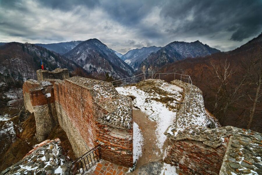 Day Trip to Transfagarasan - Dracula’s Princely Court in Targoviste: Where Legend Meets Location