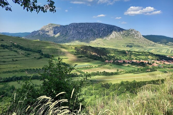Day Trip To Turda Salt Mine, Rimetea Village & Coltesti Fortress - Stop 3, Colțesti fortress ruins: the one hike that matters