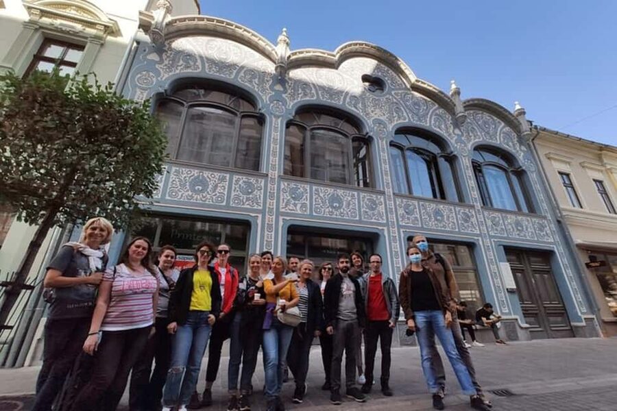 Discover Oradea - Walking Tour with Local Food Tasting - Tour Basics: 2 hours, central start, small group