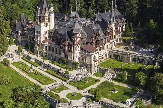 Dracula and Peles Castles Premium Tour with Hotel pick-up - Managing a very long day, with traffic reality built in