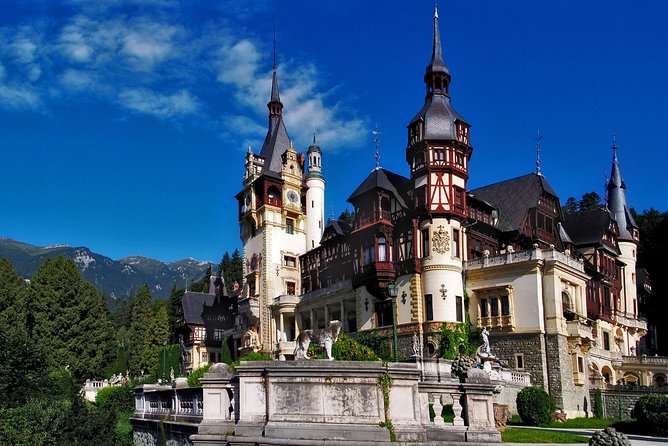 Dracula's Castle, Peles Castle and Brasov Day Trip from Bucharest - Peleș Castle in Sinaia: royal retreat, museum rooms, and what to plan for