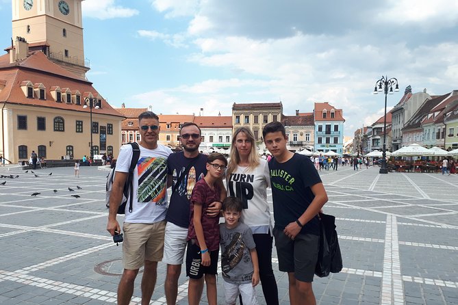 Dracula's Castle, Peles Castle and Brasov - Private Day Trip from Bucharest - Who should book this private Dracula, Peleș, Brasov day trip?