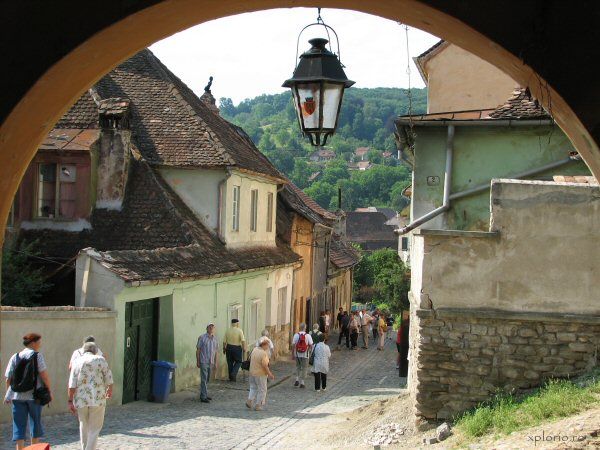 Dracula’s Castle & Sighisoara 2-Day Tour from Bucharest - Peles Castle In Sinaia: Why This One Gets Called One Of Europe’s Most Beautiful