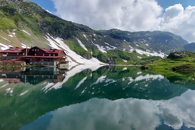 Exclusive Tour on Transfagarasan, Balea Lake, Balea and Capra Waterfalls - Stop 1: the dramatic Transfăgărășan drive