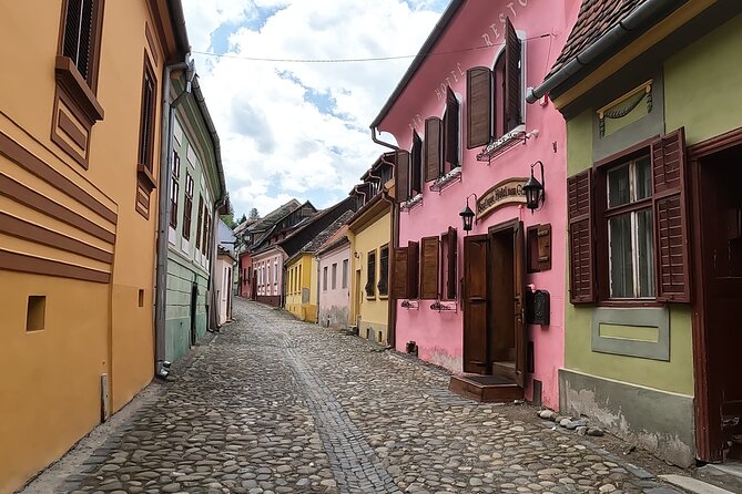 Exclusive tour: Sighisoara, Medias and Biertan tour from Sibiu - A small-group Saxon day trip that starts with easy pickup from Sibiu