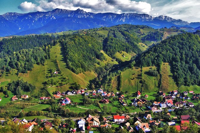Explore Romania - 14 Days Private Guided Tour - Comfort, meals, and what you’ll actually remember