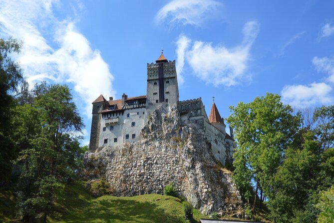 Fairytale Castles of Romania Tour - Transport by private vehicle: the hidden quality of the day