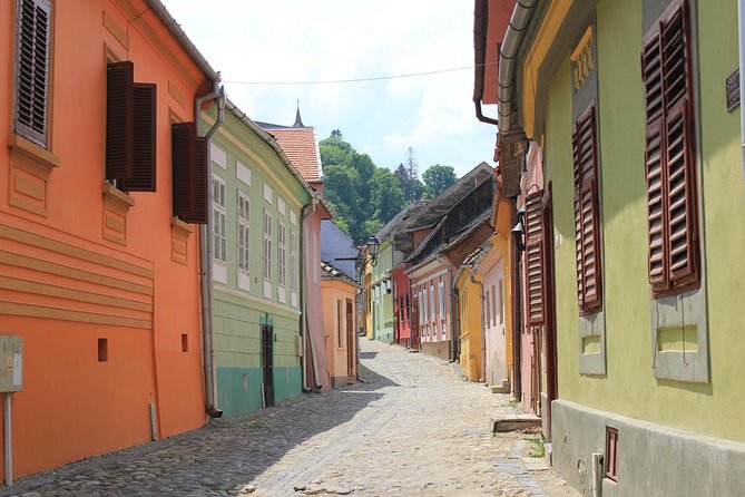 Fortified Church of Viscri and Sighisoara in Spanish (native Spanish guide). - Climbing for the view: the inside story of a fortified church