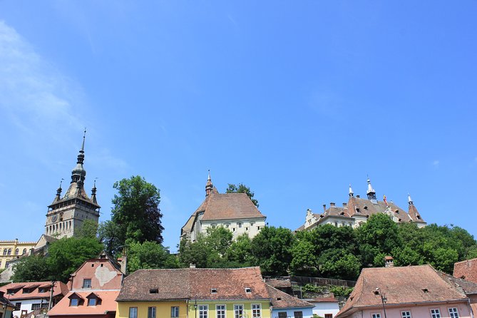 Fortified Church of Viscri and Sighisoara in Spanish (native Spanish guide). - Budget check: what is included, what costs extra on-site