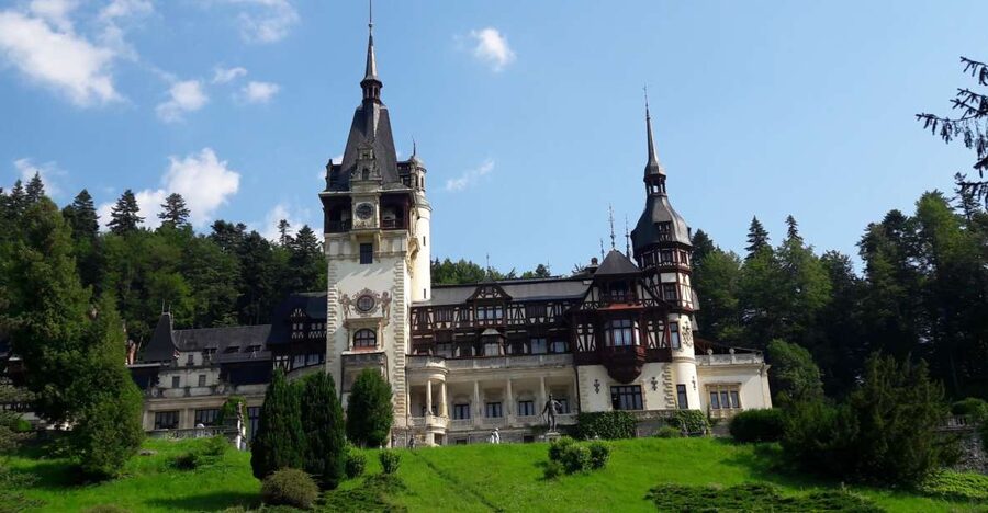 From Brasov 3 castles : Peles , Bran , Cantacuzino - Planning Your Castle Day From Brasov