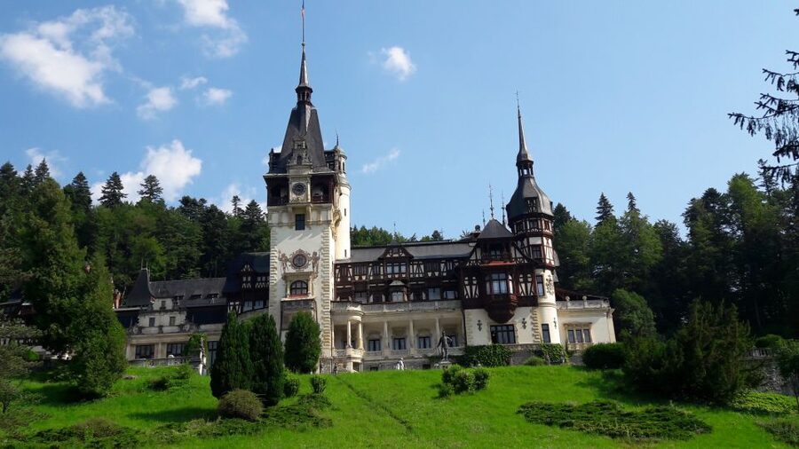 From Brasov 3 castles : Peles , Bran , Cantacuzino - Mercedes Van Comfort, WiFi, and the Human Touch of the Guides
