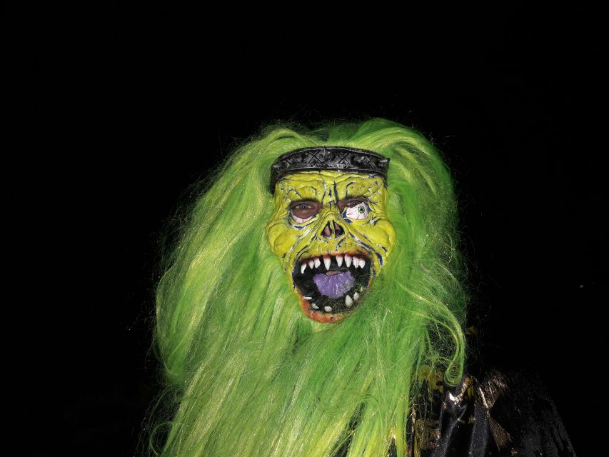 From Brasov: Halloween Party at Bran Castle - Getting to Bran from Brașov: pickup, ride, and timing