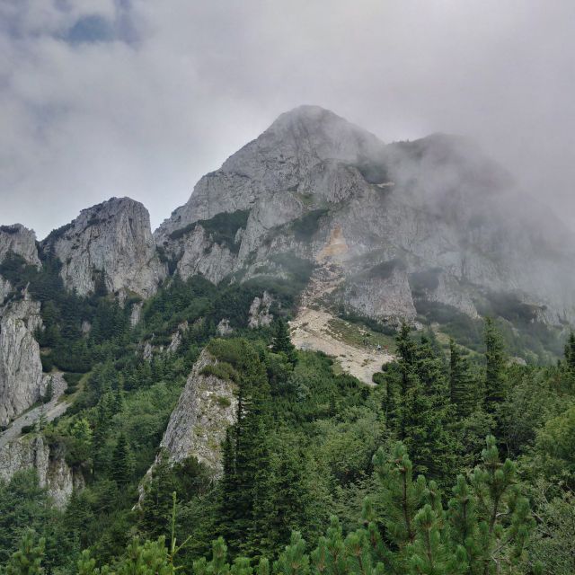 From Brasov: Piatra Craiului National Park 2-Day Guided Trek - Who this trek suits best, and who should think twice