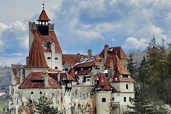 From Brasov: Small-group tour Bran, Rasnov, and Peles Castles - Bran Castle: Dracula myths, Vlad the Impaler, and the crowd factor