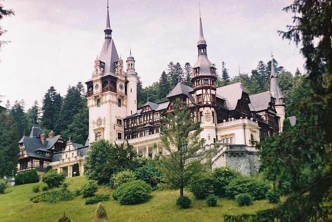 From Bucharest: Dracula's Castle, Peles Castle and Brasov Old Town Full Day Tour - Bran Castle, Dracula’s Castle: More Than a Name Tag