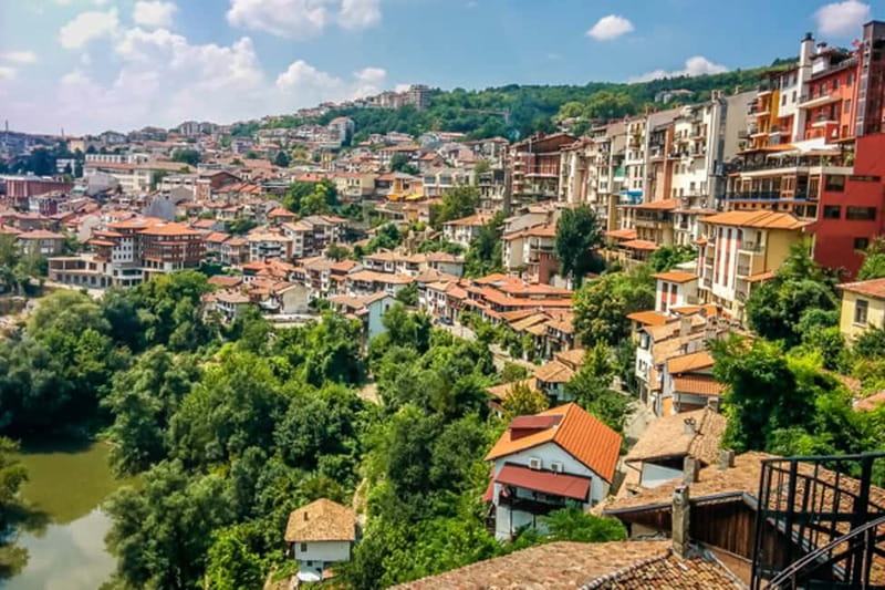 From Bucharest: Experience Bulgaria Small-Group Trip - Veliko Tarnovo, City of Tsars: Tsarevets ruins and the patriarchal church