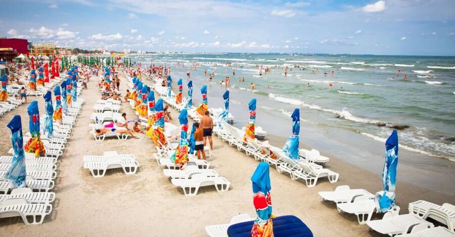 From Bucharest: Full-Day History, Sun & Fun at the Black Sea - Quick hits
