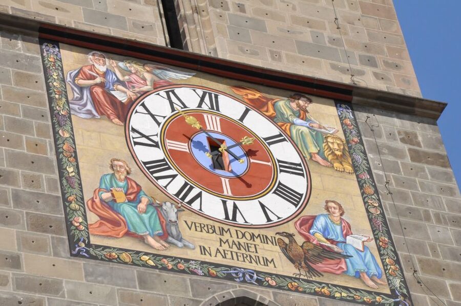 From Sibiu: Day Tour to Brasov and Dracula's Castle - Lunch and the Timing Reality: How to Avoid the One-Day Squeeze