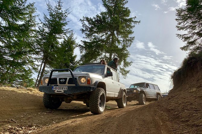 Full Day 4x4 Tour in the Eastern Carpathians - Munții Născălat and the ridge belvedere, including sunrise light