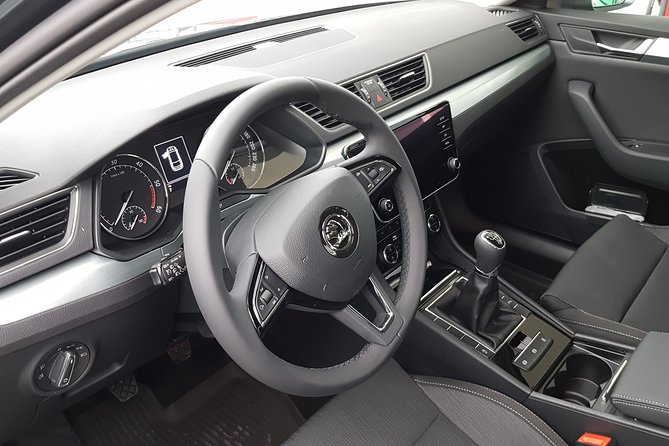 Giurgiu Port to Bucharest - Private Transfer - Car and Driver - Vehicle choice: small car or minivan, and why that affects comfort