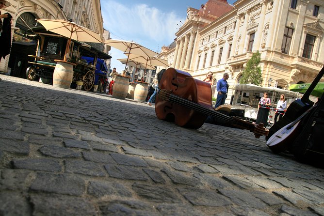 Half Day Bucharest Sightseeing Tour - Getting picked up, riding with Wi-Fi, and timing your morning