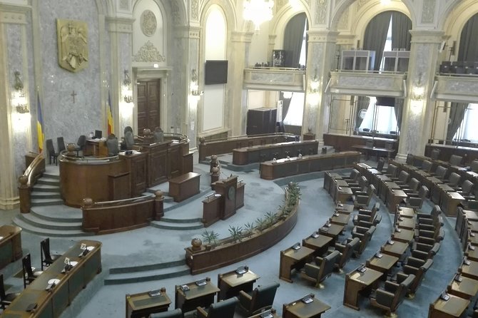 Half day in Bucharest (2 museums) - Revolution Square in 20 minutes: Athenaeum views and 1989 context