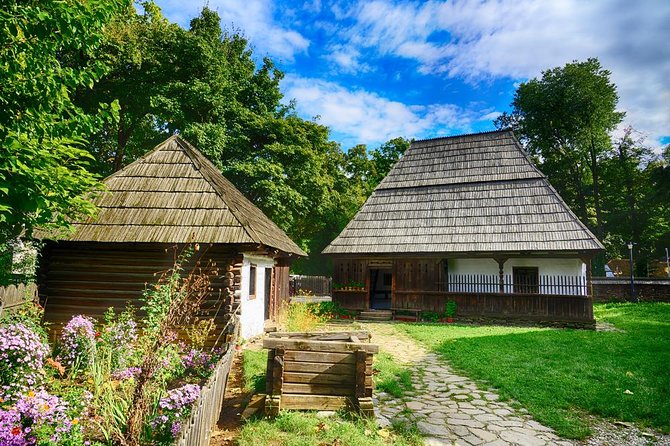 Half-Day Private Sightseeing Tour of Bucharest and its Surroundings Package - The Village Museum, where a whole world is staged outside the city