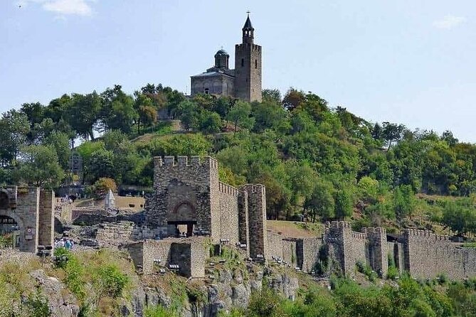Hike Bulgaria Love Swing, Veliko Tarnovo and Tarevet Fortress - Danube Bridge and Friendship Bridge Stop: Soviet-Era Engineering Storytime