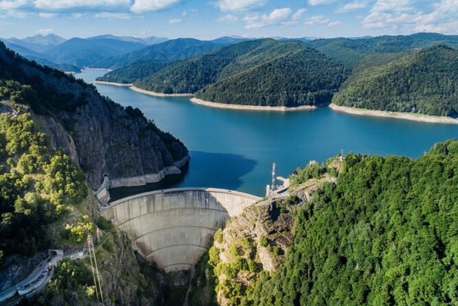 Hike to Poenari Fortress, Vidraru Dam, Argeș Monastery - Private - Poenari Citadel and the 1480-step reality check