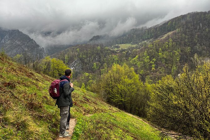 Hiking back in time: The Remote Villages of Banat - The 8:30 AM rhythm: a full day, not a quick outing