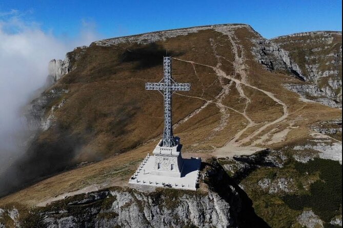 Hiking in Bucegi Mountains in the Carpathians, Private tour - Bucegi Mountains stop: Sphinx, Babele, and Kogainon