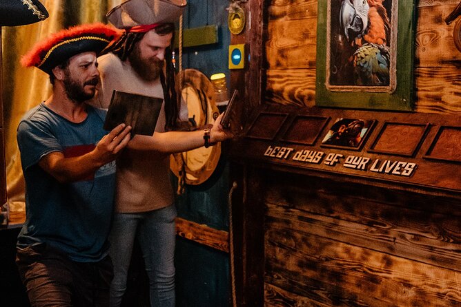 Legend of Skull Island Immersive Escape Room Experience - Where Captain Skag’s story starts in Brasov