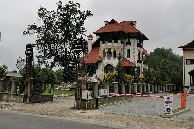 Libearty Brown Bears Sanctuary & Fun with ATV or Buggy Quad Tour - Bran Castle: Dracula’s Castle Energy, Without the Chaos