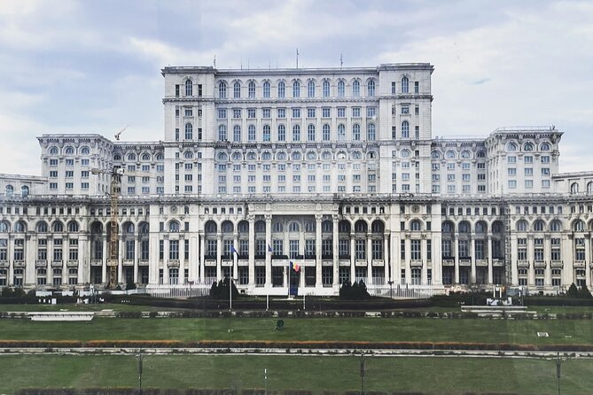 Life in Communism - A mid-tour break, plus snacks that keep you steady