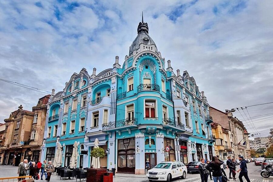 Oradea city tour - Oradea in 2 Hours, Why This Architecture Tour Works