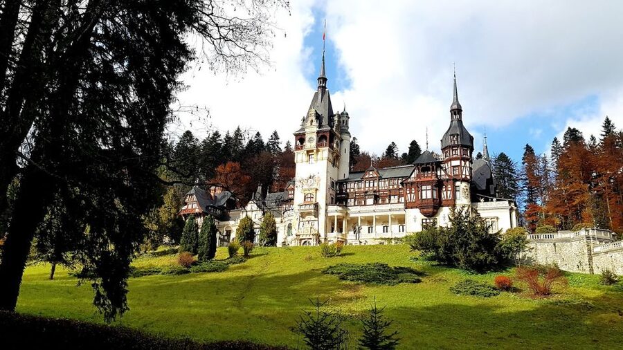 Peleș Castle, Bran Castles and Brasov City - Private Tour - Key Highlights You Should Care About