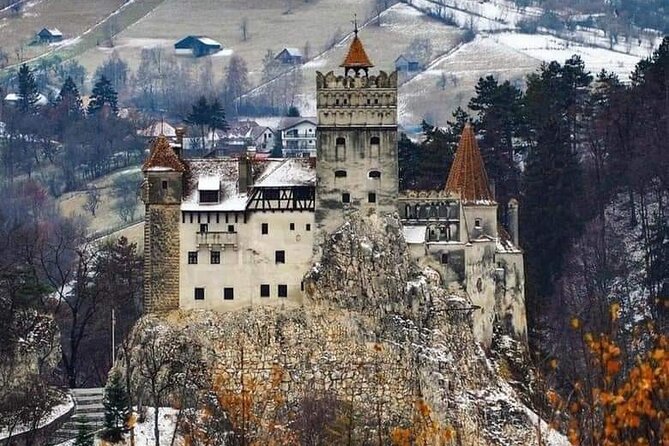 Peles Castle, Cantacuzino Castle and Bran Castle Tour From Brasov - Peles Castle in Sinaia: where the artwork and royal story take over