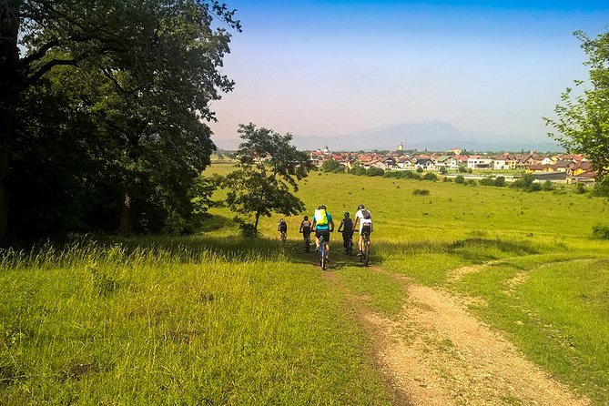 Perfect bike tour around Brasov - Cycling from Central Brașov to Cristian Hills, Without the Fuss