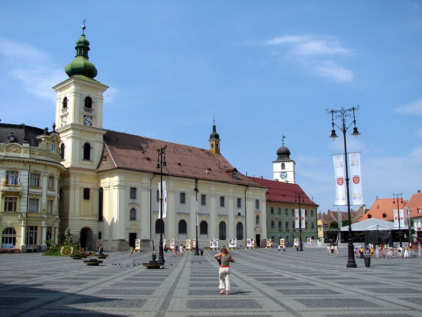 Premium Transylvania and Dracula's Castle 2-Day Tour - The group, the van, and why the guide matters