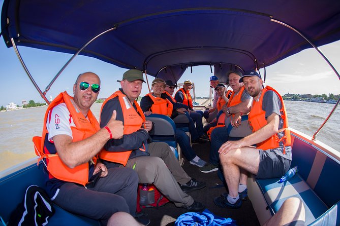 PRIVATE 4-5h speedboat tour to the village Mila23 - Price and value: $520.92 per group, and when it makes sense