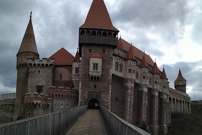 Private 5-Day Tour in Transylvania from Bucharest Hotel Pick-up and Drop off - Lodging, meals, and what to budget for entrances