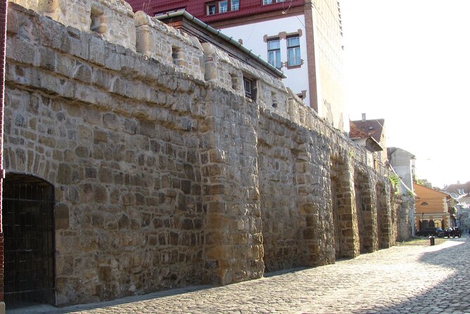 Private city tour in Cluj-Napoca - The best-preserved medieval corner tower and siege traces